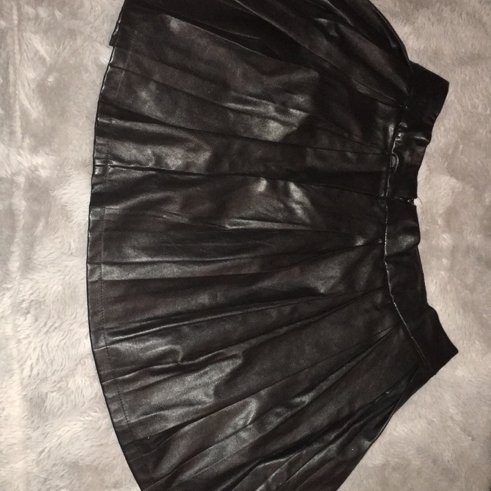 Forever 21 black pleather skirt